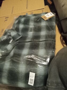 Vans Black and Green Plaid Zip Jacket